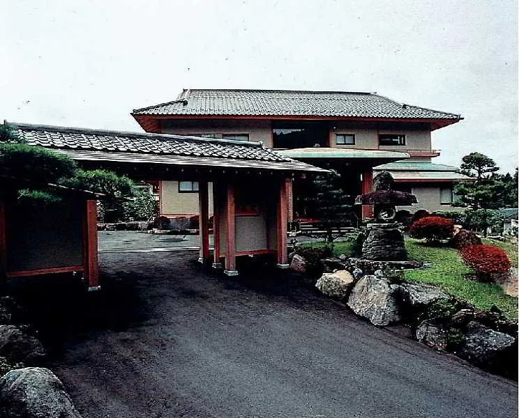 Yoshimatsu Hotel Hakone 4*,  Japan